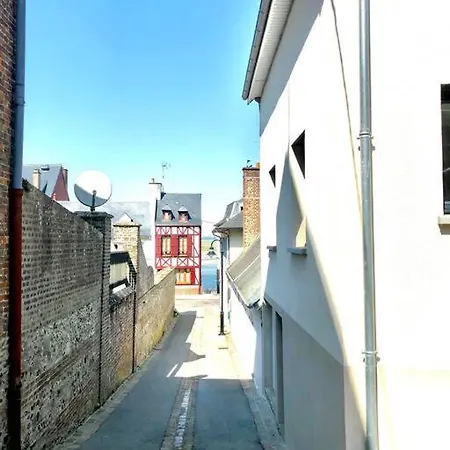 La Ferte De Louise